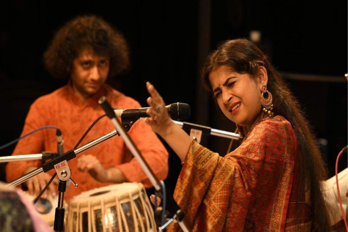 https://test.rainbowbridgeschool.com/wp-content/uploads/2024/11/indian-classical-1.jpg