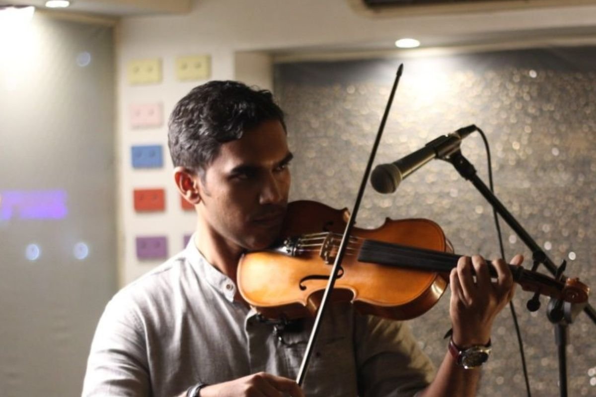 https://test.rainbowbridgeschool.com/wp-content/uploads/2025/01/1200800-violin-classes-bangalore-rainbow-bridge-music-school.jpg